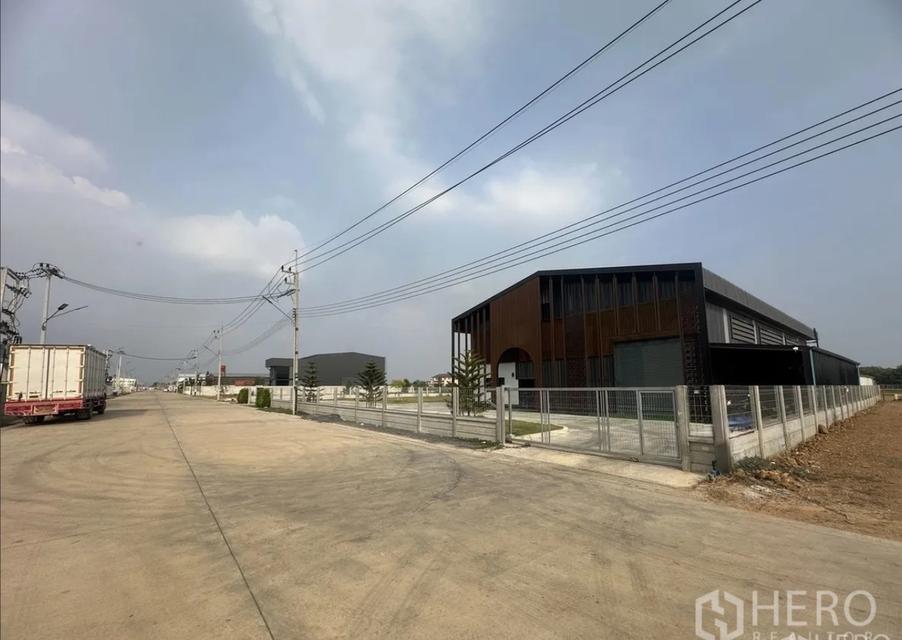 ขายที่ดินผืนใหญ่ 3 ไร่กว่า ลำลูกกา คลอง 9 ปทุมธานี ทำเลทองผังสีเขียว ขอใบอนุญาต รง.4 ได้ HRE00951 8