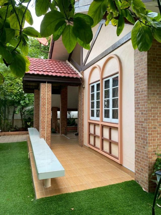 ขายบ้านเดี่ยว ชั้นเดียว หมู่บ้านกฤษดานครแจ้งวัฒนะ ทำเลดี ใกล้รถไฟฟ้าสายสีชมพู 3