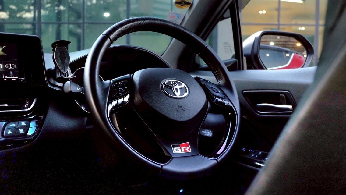 รหัสรถ KN1109 TOYOTA CHR, 1.8 HEV GR SPORT AUTO ปี 2022 11