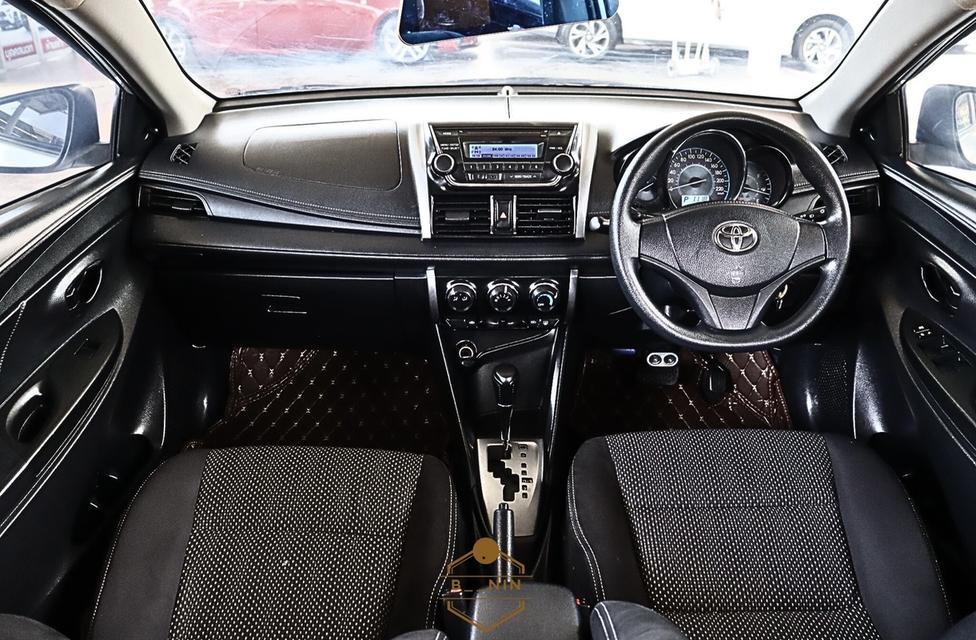 รถยนต์ toyota 3