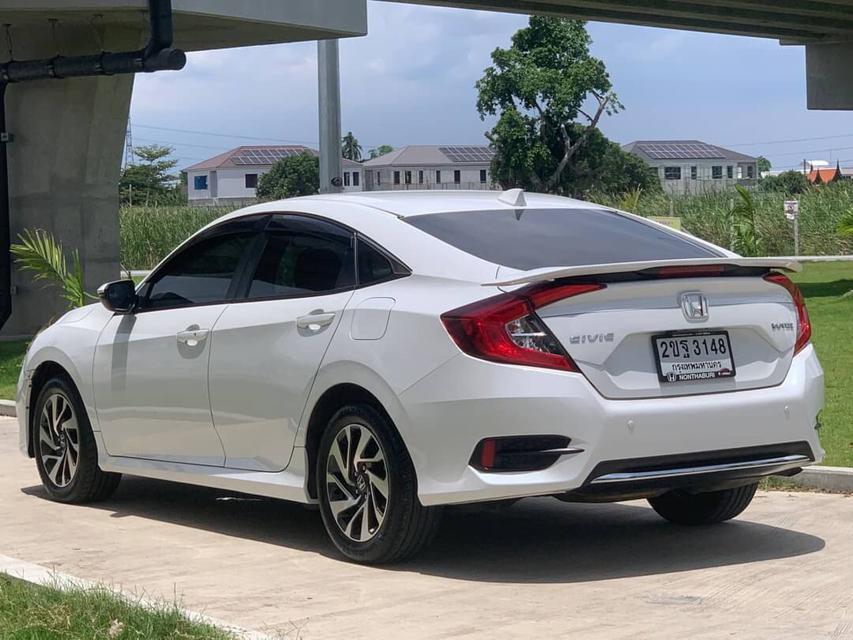 HONDA Civic FC 1.8E ปี2021 สีขาว เกียร์ออโต้ ราคา 729,000 บาท 6