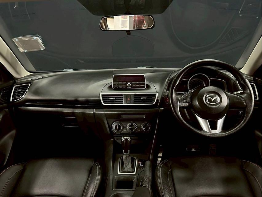 สปอร์ต หรู ขับสนุก ในราคาเบาๆ!Mazda3 2.0E (Sedan) | ปี 2014 9