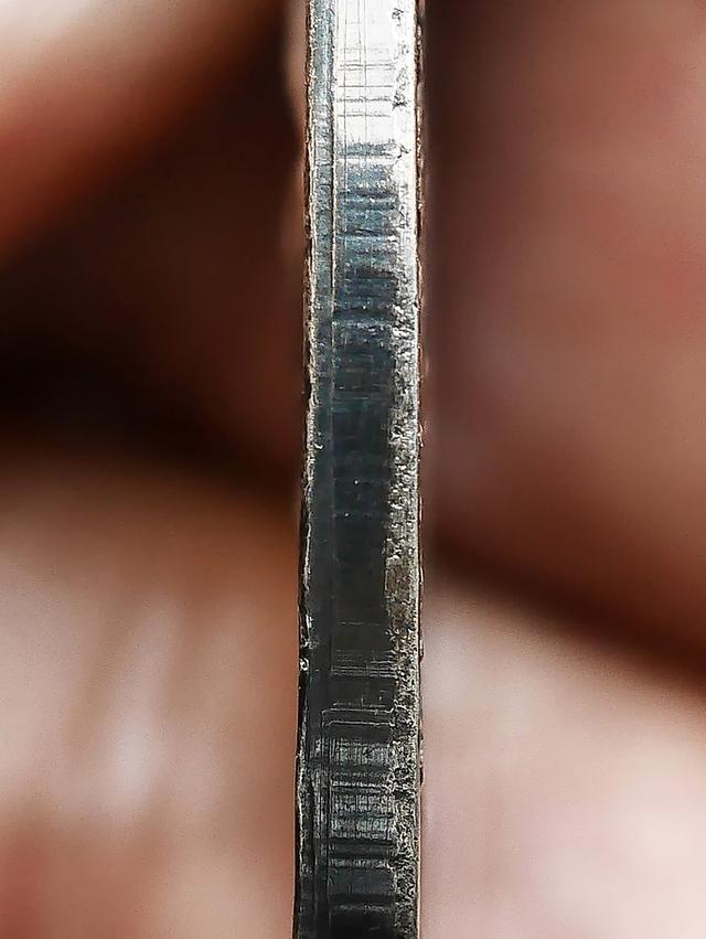 เหรียญหลวงพ่อแดง รุ่นแรก เนื้อเงิน วัดเขาบันได้อิฐ ปี 2503...เก่าๆ 13