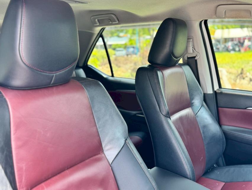 Toyota Fortuner 2.8TRD 4wd ปี18 14