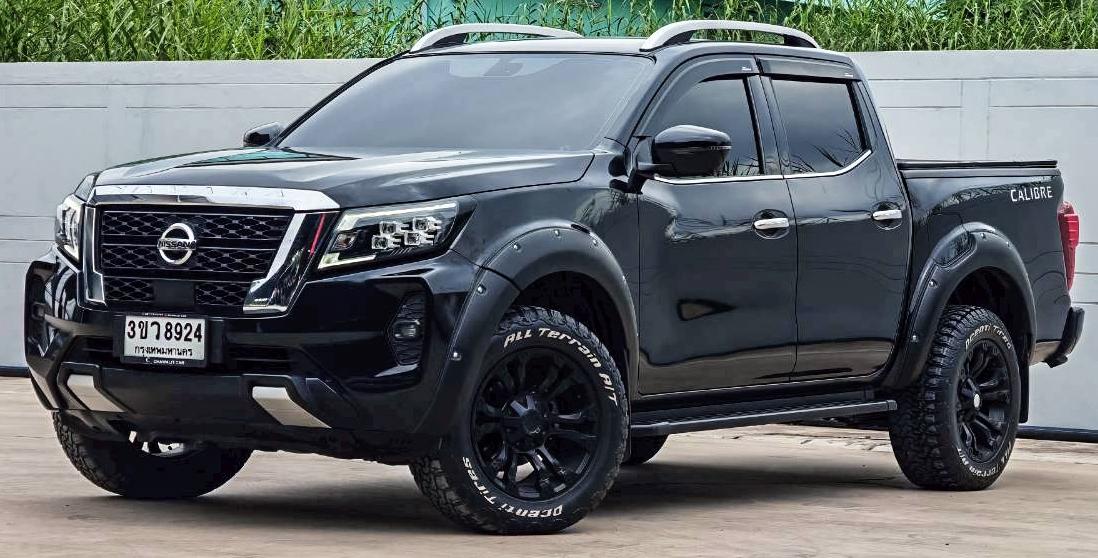 2023 NISSAN NAVARA 2.3V 4ประตู CALIBRE 3