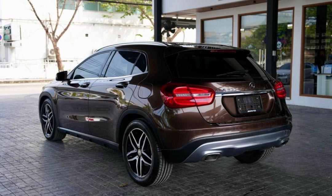 Benz GLA 200 ปี 2015 หรูหรา ราคาประหยัด ไมล์น้อย 4