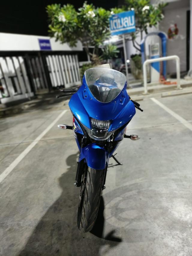 Suzuki GSX-R150 สีน้ำเงิน มือ 2 ราคาถูก 2