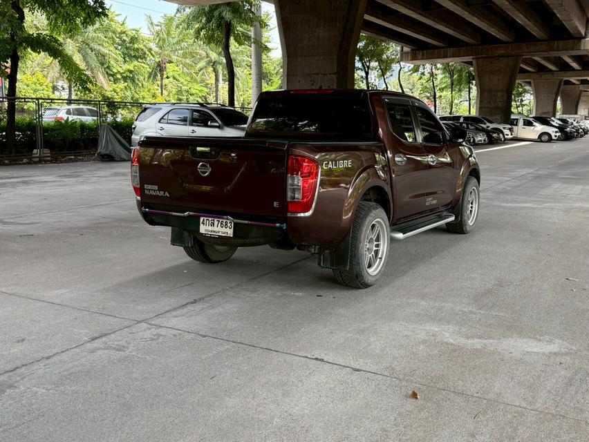 ขายรถ nissan navara Calibre 2.5VGS TURBO 4 ประตู ปี 2016 สีน้ำตาล เกียร์ธรรมดา