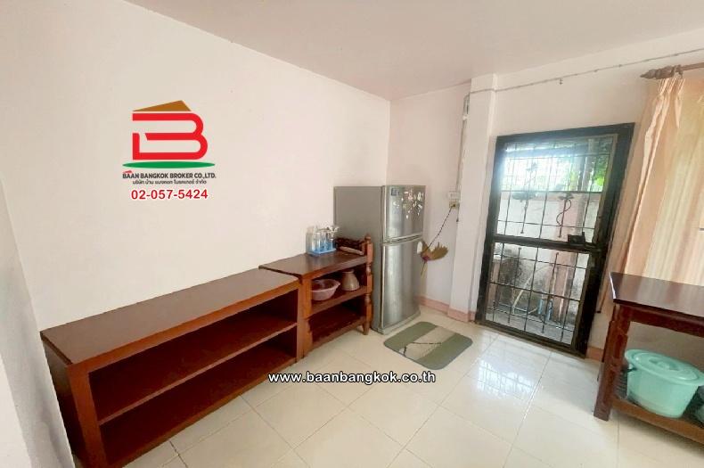 บ้านแฝด หมู่บ้าน เอ.ซี เฮ้าส์ 3 เนื้อที่ 36 ตร.ว (ตรงข้ามสถานีไฟฟ้าคูคตการไฟฟ้าส่วนภูมิภาค) ตำบลลาดสวาย อำเภอลำลูกกา ปทุมธานี 5