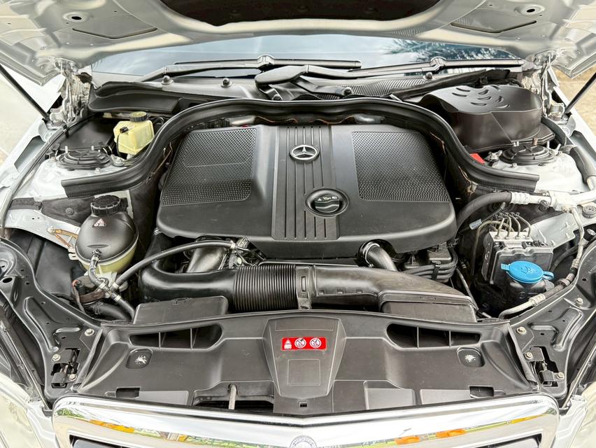 Benz E250 CDI AMG (w212) ปี 2011 รถมือเดียว เครื่องดีเซล Turbo ประหยัด ดูแลง่าย รูปที่ 11
