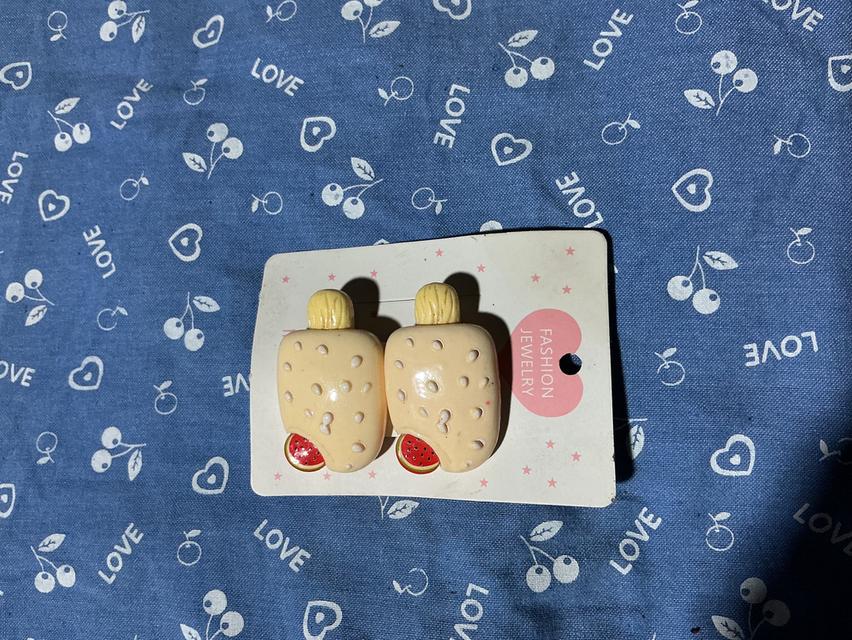 กำไลข้อมือกับต่างหู กิ๊บ 2