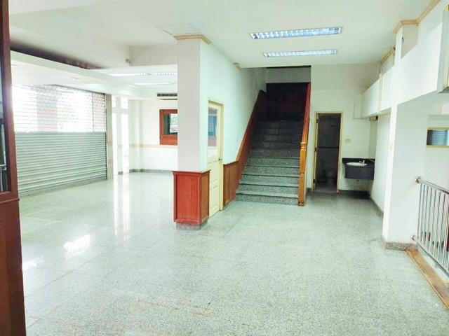 ถ.สิรินธร เซ็นทรัล ปิ่นเกล้า 1.5 กม. 7ชั้น 7 นอน MRTบางบำหรุ433ม.ออฟฟิตใหญ่ 45 ตร.วา. 1,257 ตร.ม. บรมราชชนนี 5 น้ำ โชว์ร 5