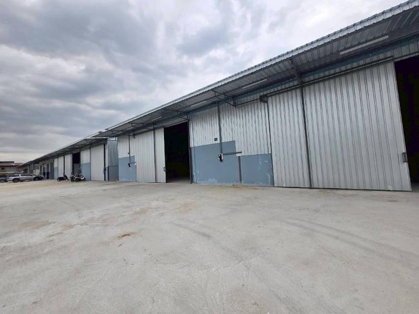 ให้เช่า โกดัง โรงงาน คลังสินค้า โครงการดีเจริญ 3 แถวเลียบคลองบางน้ำจืด ขนาดเริ่มต้น 112 ตร.ม. ถึง 1,500 ตร.ม. ถนนพระราม2 กม.25 13