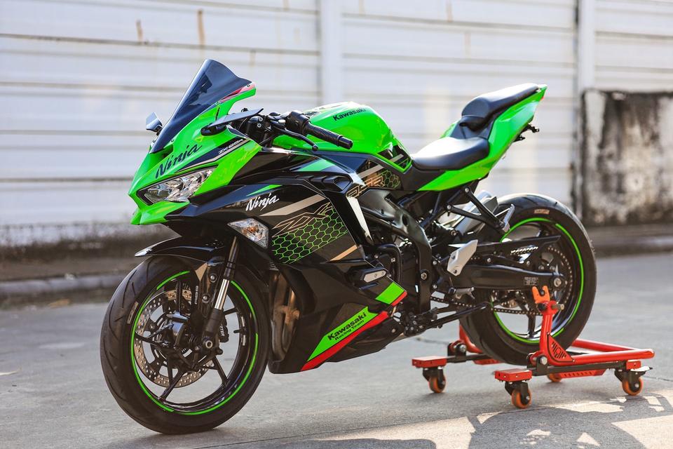 Zx25 ปี2021 Kawasaki