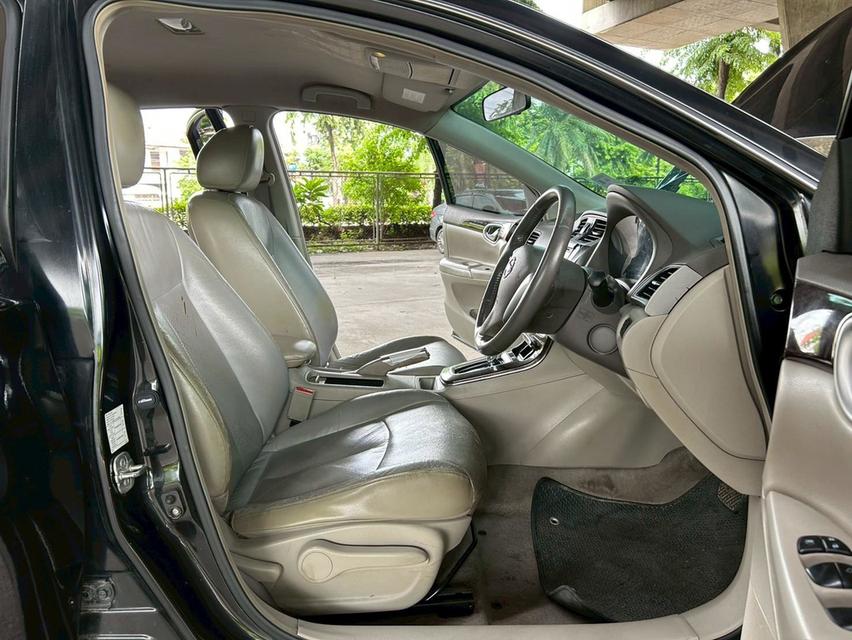 Nissan Sylphy 1.6 V AT ปี 2014 14