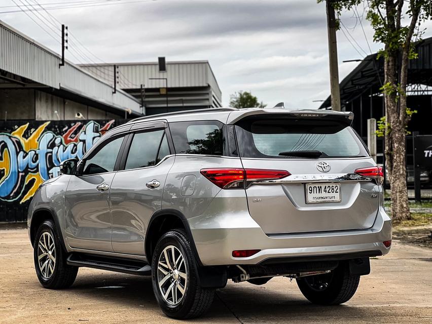 ขาย Toyota Fortuner 2.8V 4wd ปี16 6