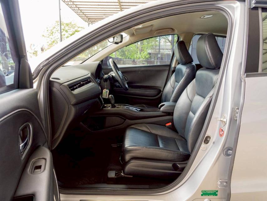 Honda HR-V 1.8E Limited ปี 2017 รถบ้านเจ้าของเดียว 13