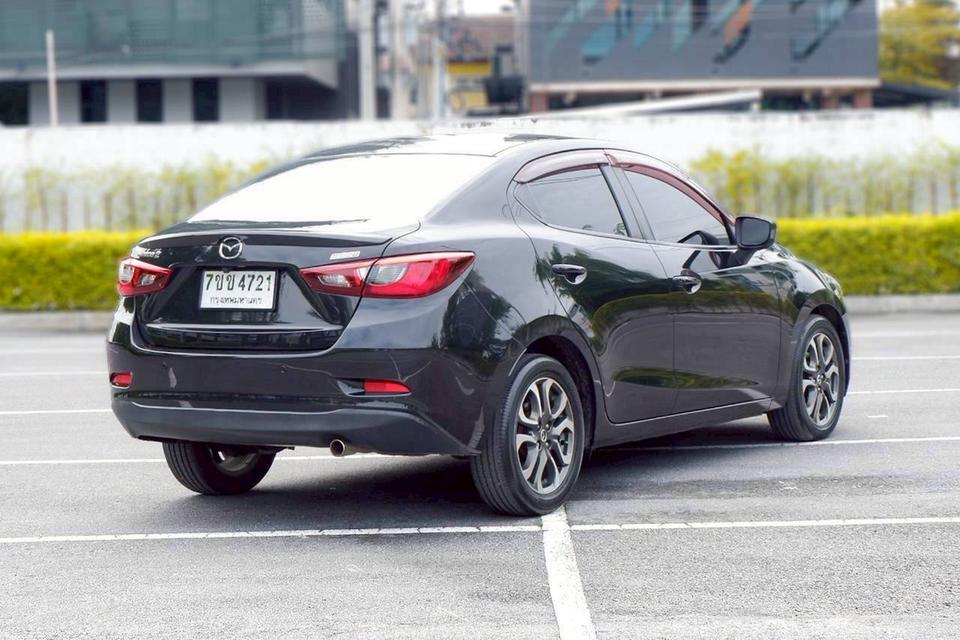 Mazda2 Skyactive 1.5 XLD High connect เกียร์ Auto สีดำ ปี2015 7