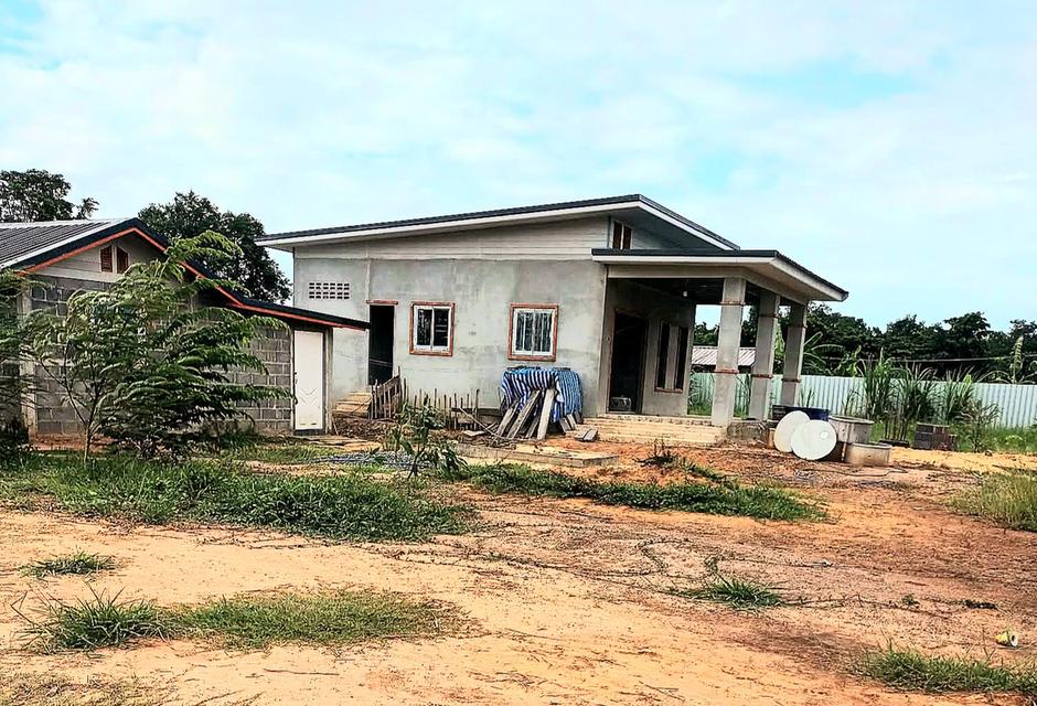 ด่วน📌🏠ขายบ้านพร้อมที่ดิน🌾พื้นที่ 3งาน 20ตรว. อำเภอแก้งคร้อ จ.ชัยภูมิ🤳สนใจโทร081-842-7655 4