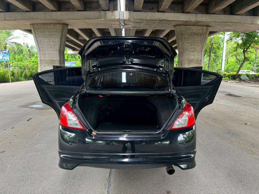 Nissan Almera 1.2 E Sportech AT ปี 2015 รถสวยมือเดียว 9