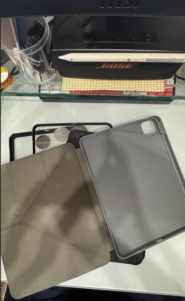 iPad Pro 11-inch (3rd Generation 2021) 512GB WiFi + Cellular สี Space Gray (มีกล่องให้ Serial Number กล่องตรงกับตัวเครื่อง) ราคา 24,000 บาท 8