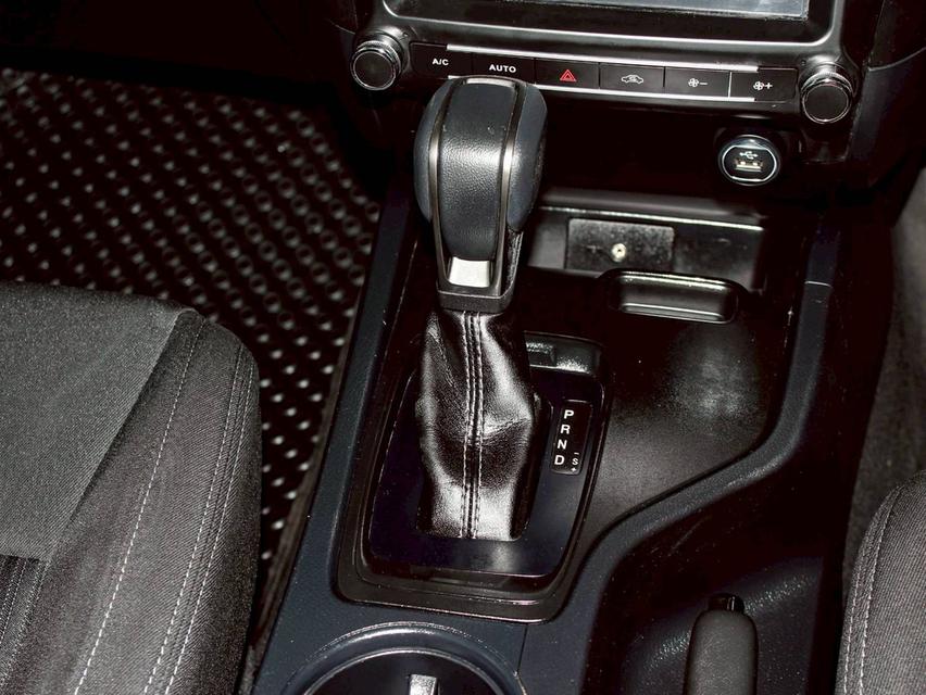 ขาย Ford Ranger 2.2Xlt Hi-Rider ปี19 11