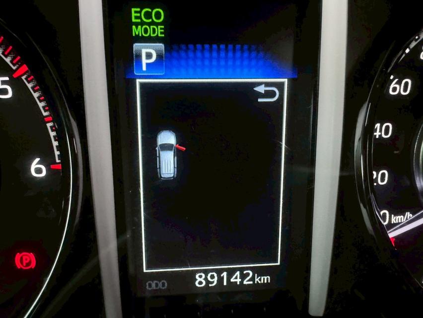 มือเดียว Fortuner 2.4 Legender ขับ2 15