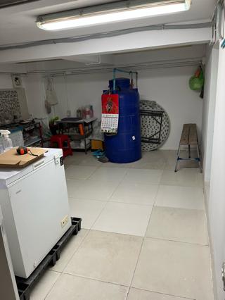 ขายด่วน อาคารพาณิชย์ 2ห้อง สามชั้น ทำเลติดตลาดสดเทศบาลวารินฯ.อุบล 5