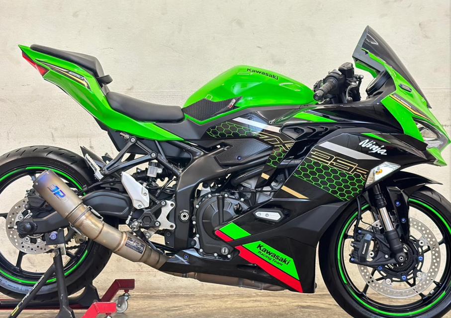 Kawasaki ZX-25R ขายราคาดี 4