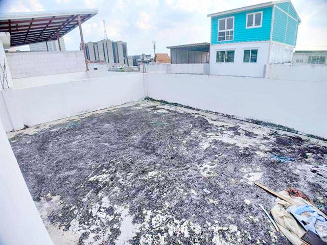 MRT บางอ้อ 1.7 กม.ม.มจพ. 1.5 กม. รพ.ยันฮี 1.6 กม.ให้เช่าอาคารพาณิชย์ 4 ชั้นหลังมุม 20 ตร.วา. 320 ตร.ม.ทำเลดี 6