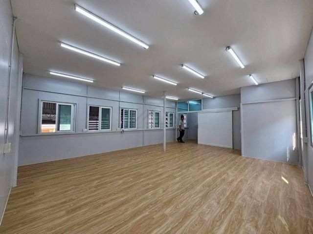 ให้เช่าโกดังใหม่ พร้อมออฟฟิศ 2 ชั้น 310 ตรม. ทำเลศักยภาพ ซอยบางนา 49 บางนา ตราด กม.7 6