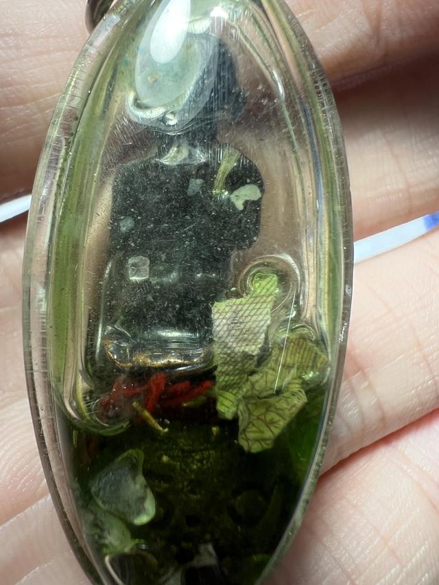 ⚰️ The Golden Oil Spirit: Look Krok Thep Rit "Wealth Caller" (Inlaid in Nam Man Prai) - Kruba Dhammamuni 2010 รูปที่ 3