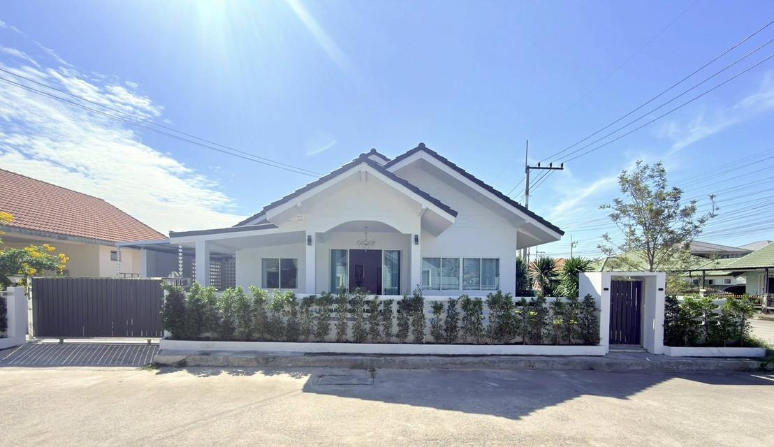 ขายบ้านเดี่ยว หมู่บ้าน สุขสิริ  โรงโป๊ะ ตะเคียนเตี้ย พัทยา หลังมุม ตกแต่งพร้อมเข้าอยู่ 2