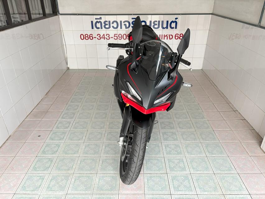 CBR150R ABS สภาพซื้อจอด ใช้งานน้อย มีรับประกัน เครื่องดี ศูนย์ดี ชุดสีสวย รถมือเดียว เอกสารครบ วิ่ง5000 กลางปี66