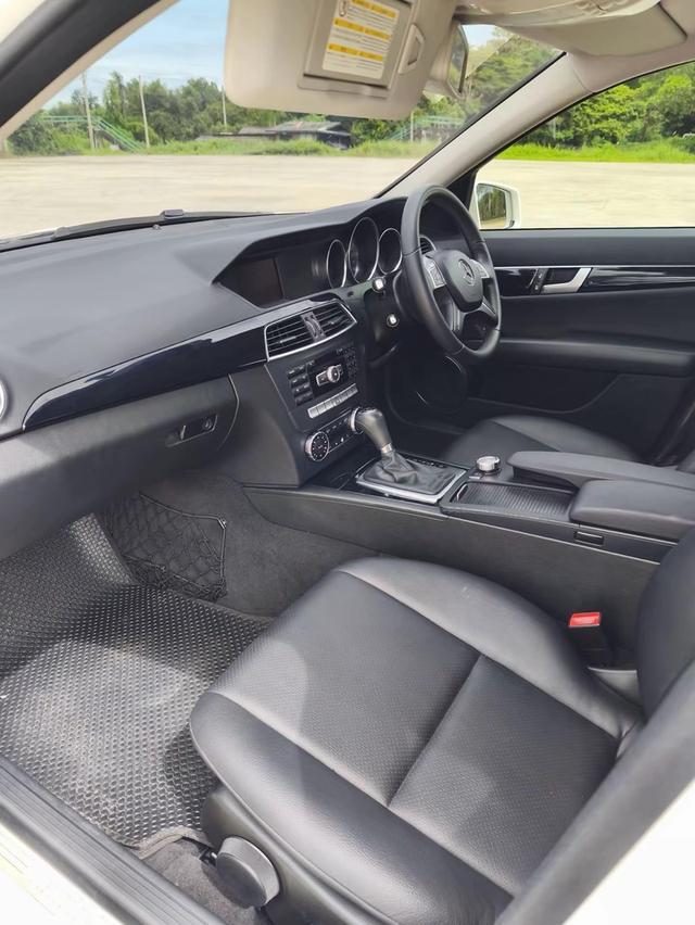 MERCEDES-BENZ C200 CGI FACELIFT 1.8 2013 16