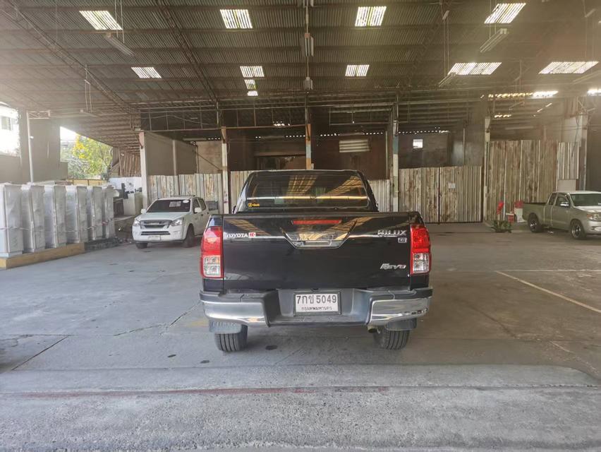 Toyota Hilux Revo 2017  3
