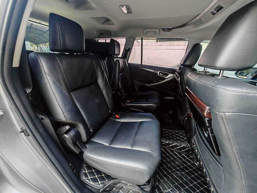 2020 TOYOTA INNOVA 2.8V CRYSTA 11