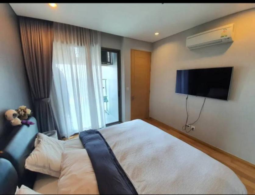 ให้เช่าคอนโด 1 นอน The Breeze นราทิวาส 45 ตรม. ชั้น 14 ห้องสวย น่าอยู่มาก built in เครื่องใช้ไฟฟ้าครบ 5