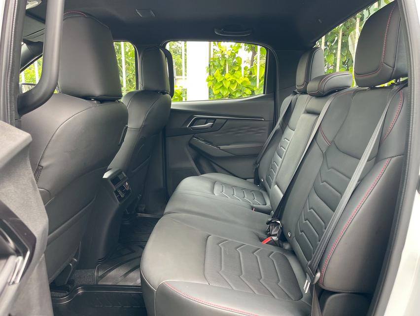 รหัสรถ PJP8084 2024 ISUZU D-Max 1.9 CAB-4 Hi-Lander X-Series Z AT 10