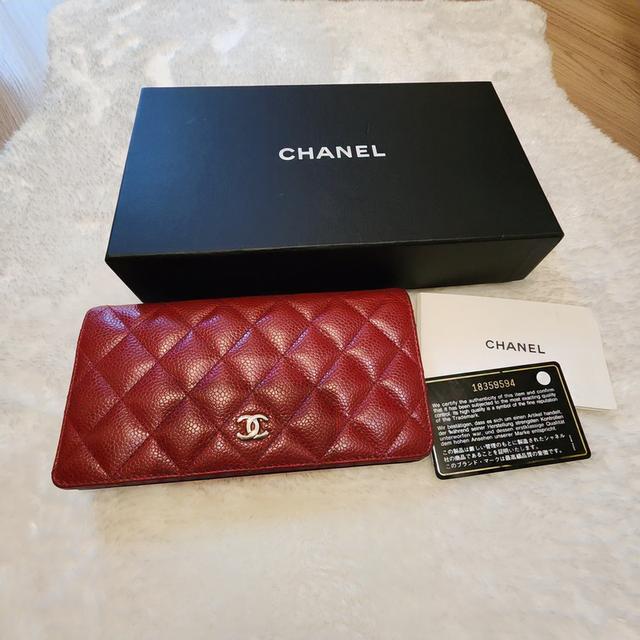 USED Chanel bifold wallet red caviar halo18 กระเป๋าสตางค์มือสองสภาพดี