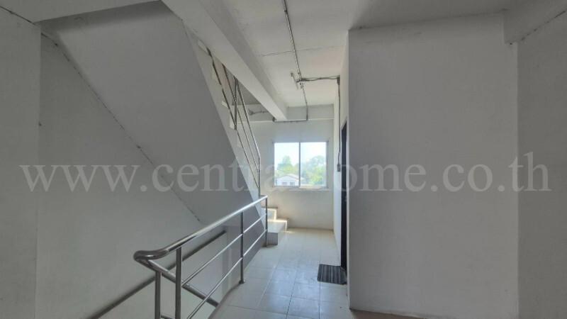 อาคารพาณิชย์ ติดถนน พระองค์เจ้าสาย - คลอง 4 ลำลูกกา ราคาถูก 9