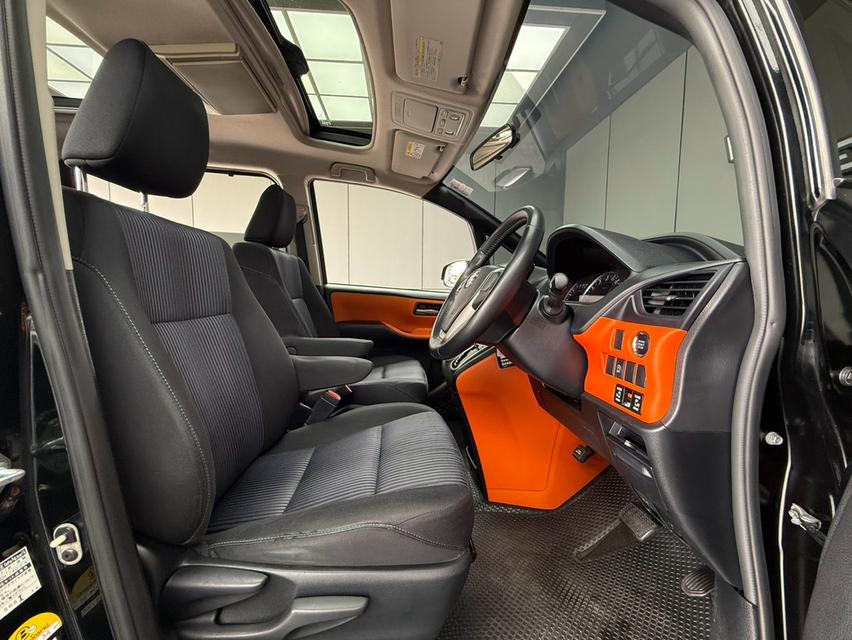 TOYOTA VOXY, 2.0 ZS  โฉม ปี14-ปัจจุบัน สีดำ ออโต้  เครื่องยนต์ 2.0 เบนซินล้วน ไม่เคยติดแก๊สมาก่อน รูปที่ 8