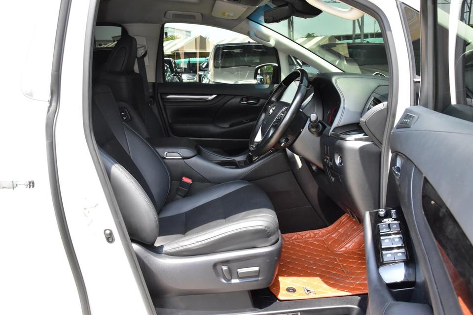 รหัสรถ PBG9999 Toyota Alphard 2.5 SC Package ปี 2020 9