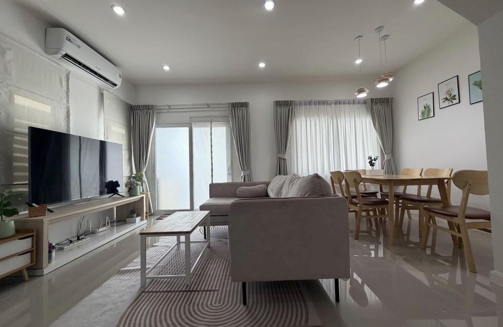 ให้เช่าบ้านสวยพร้อมเฟอร์นิเจอร์ พร้อมเข้าอยู่ได้เลย 1