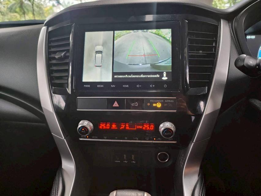 Mitsubishi Pajero Sport 2.4 GT PREMIUM AT 2WD ปี 2020 รถสวยมือเดียว ไมล์น้อย 13