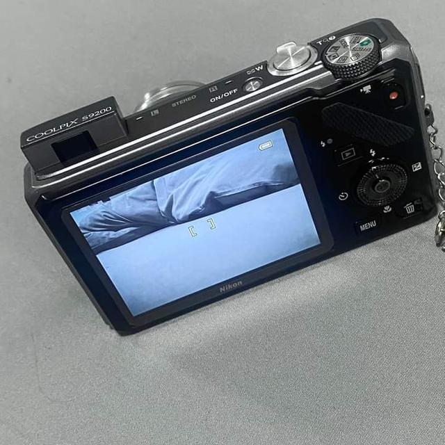 Nikon Coolpix S9200 3