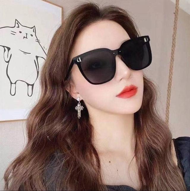 แว่นกันแดดDior 2