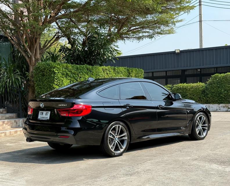 2019 BMW 320D GT MSPORT รถออกศูนย์ BMW THAILAND รถวิ่งน้อย เข้าศูนย์ทุกระยะ รถไม่เคยมีอุบัติเหตุครับ 3