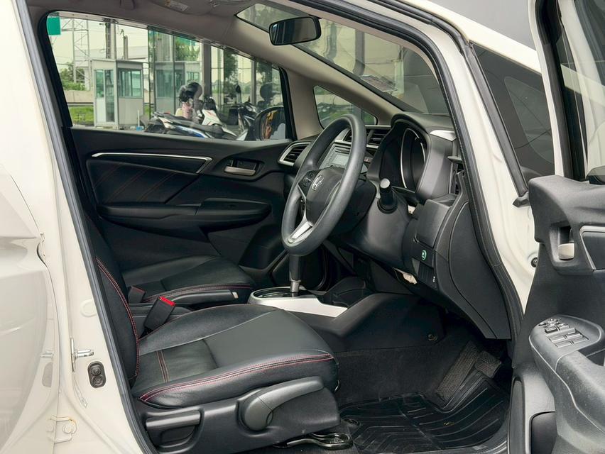 ปี 2020 HONDA JAZZ, 1.5 V i-VTEC  มือเดียวป้ายแดง 8