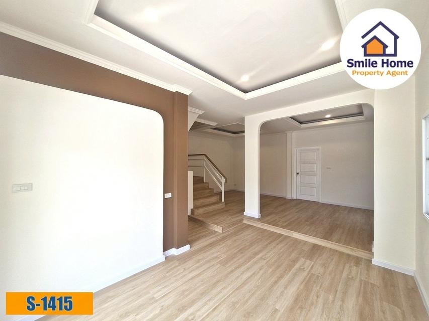 ลัลลี่วิลล์1 ซอยมังกร แพรกษา สมุทรปราการ หลังริมรีโนเวทใหม่ 3